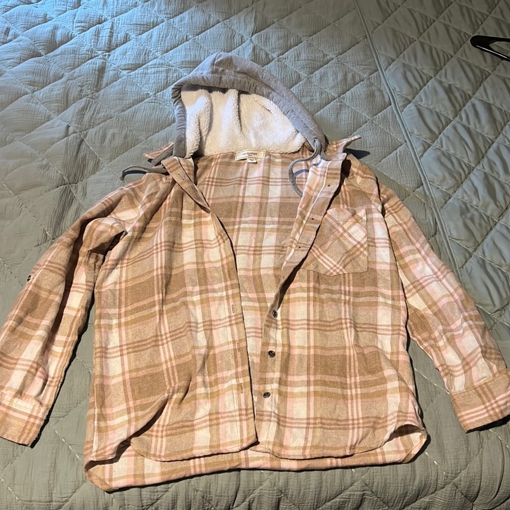 Neutral flannel with lined hood